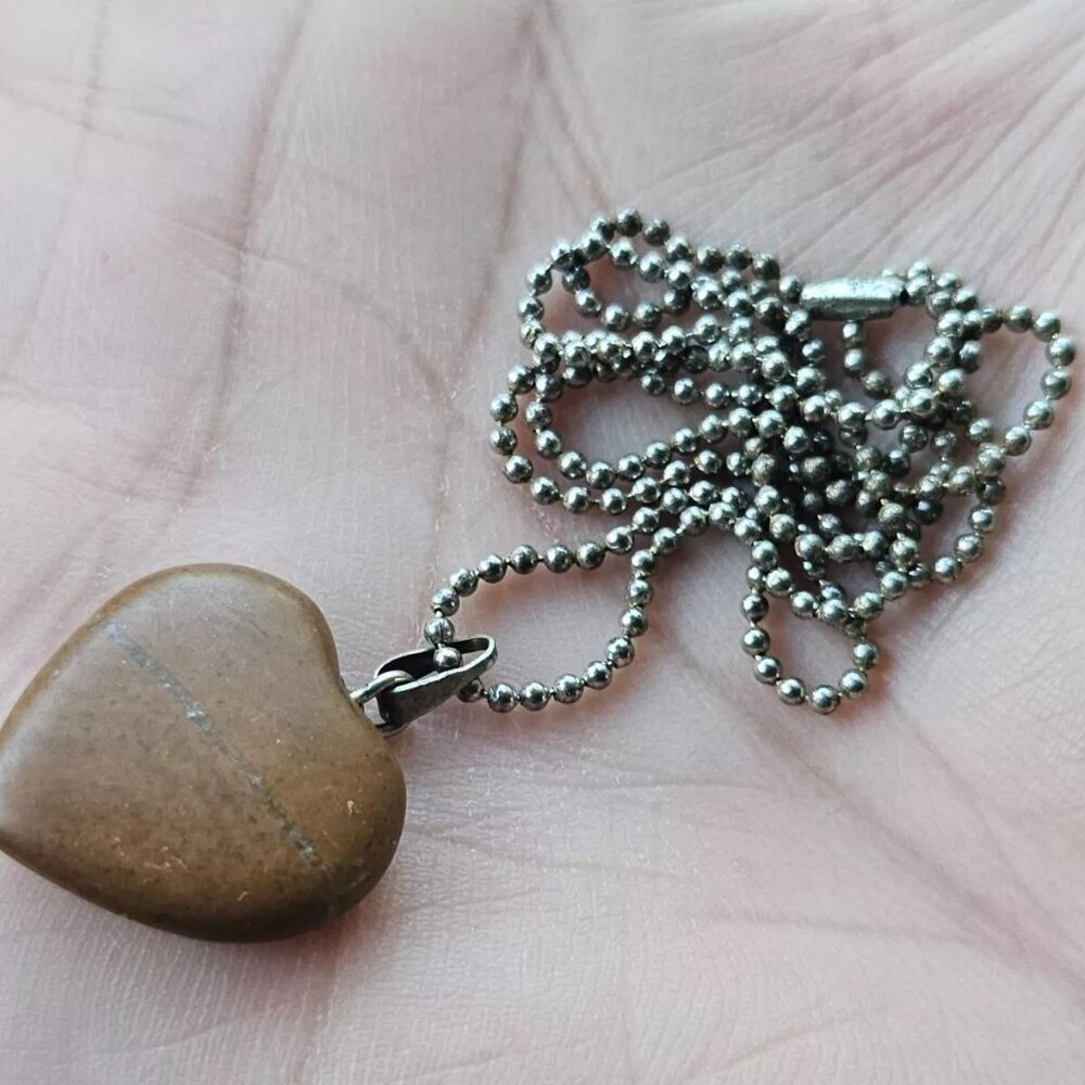 Women Necklace Brown Tone Heart Shape Pendant Silver Tone Chain Jewelry Necklace